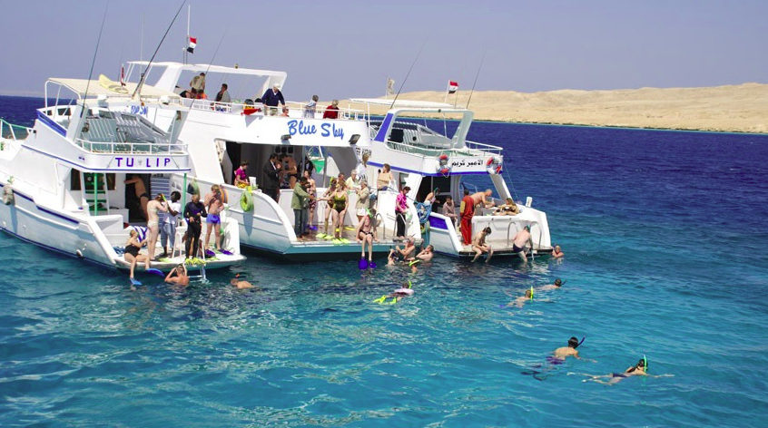 Giftun island - sea trip from Hurghada