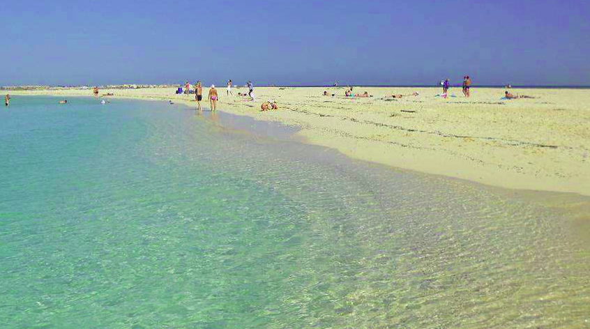 Super Utopia sea trip to island from Hurghada